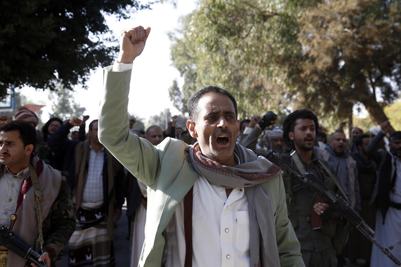 Husiler, Filistin'e destek için askerî geçit töreni düzenledi Husiler, Filistin'e destek için askerî geçit töreni düzenledi