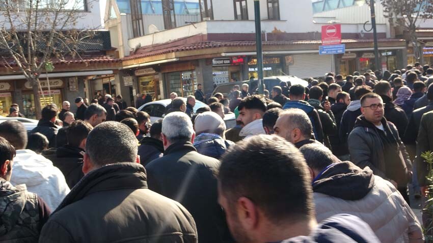 Ramazan Hoca'nın cenazesinde vatandaşın sözleri tüyleri diken diken etti Ramazan Hoca'nın cenazesinde vatandaşın sözleri tüyleri diken diken etti