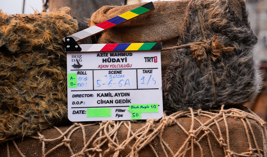 Aziz Mahmud Hüdayi dizisi sete çıktı, yayınlanacağı tarih belli oldu