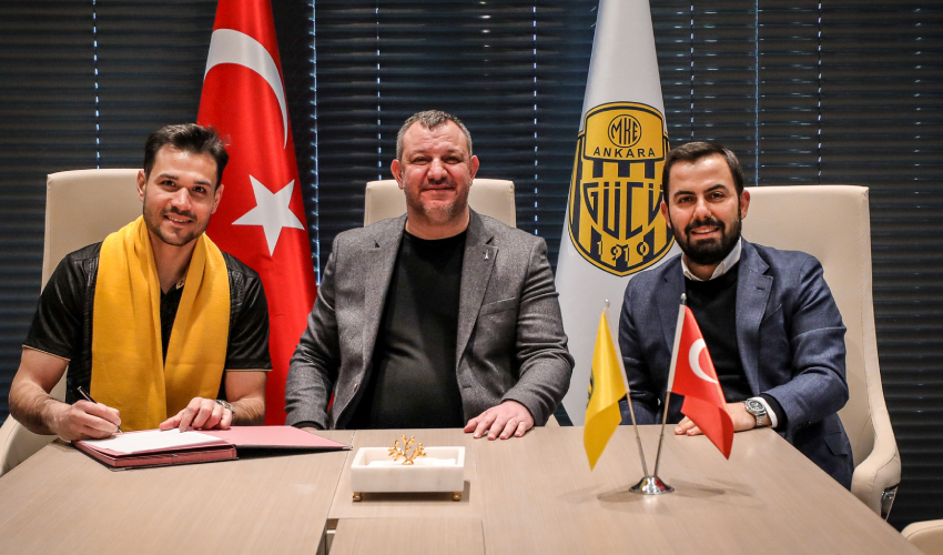 Fatih Terim istedi, Emre Belözoğlu kaptı! Türk kaleci Ankaragücü'ne transfer oldu Fatih Terim istedi, Emre Belözoğlu kaptı! Türk kaleci Ankaragücü'ne transfer oldu