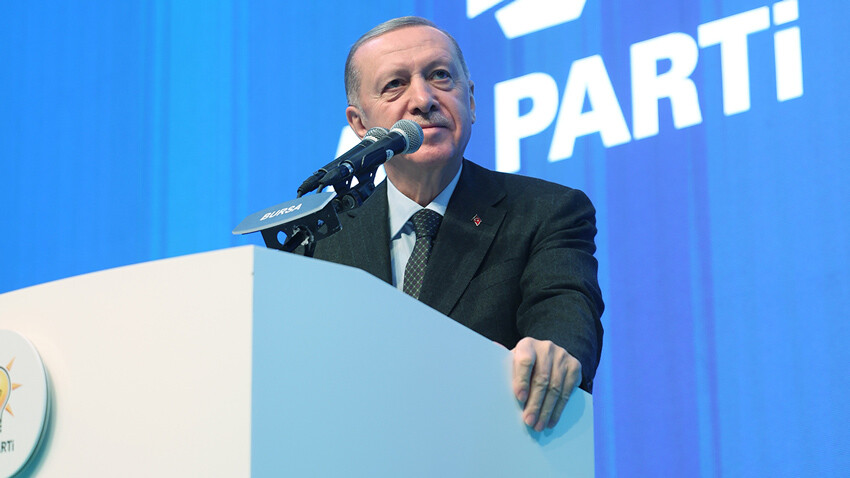 Erdoğan, Bursa ilçe adaylarını tanıttı: CHP’de herkes köşe derdinde