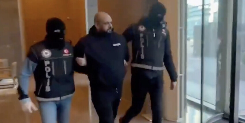 Interpol kırmızı bülteniyle aranıyordu! Kartel elebaşı İstanbul'da yakalandı Interpol kırmızı bülteniyle aranıyordu! Kartel elebaşı İstanbul'da yakalandı