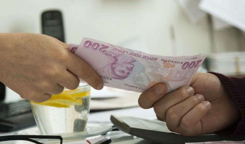 Memur emeklisi 3600 ek gösterge ile 4.500 TL ekstra zam alacak Memur emeklisi 3600 ek gösterge ile 4.500 TL ekstra zam alacak