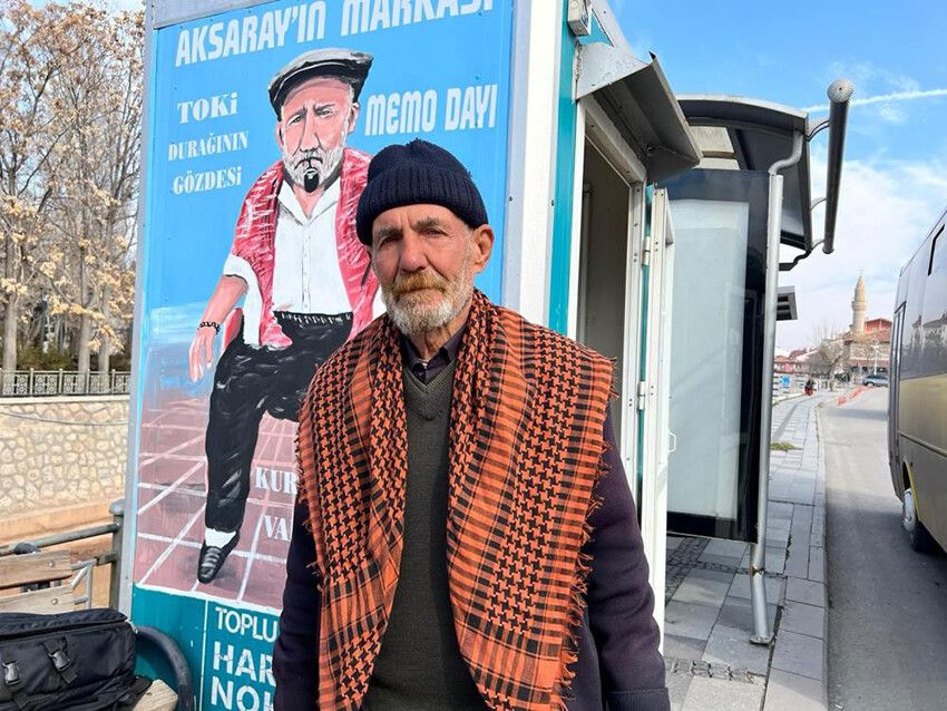 'Halk memnun' dedi, ulumaya devam etti! Panolarda bile resmi var...