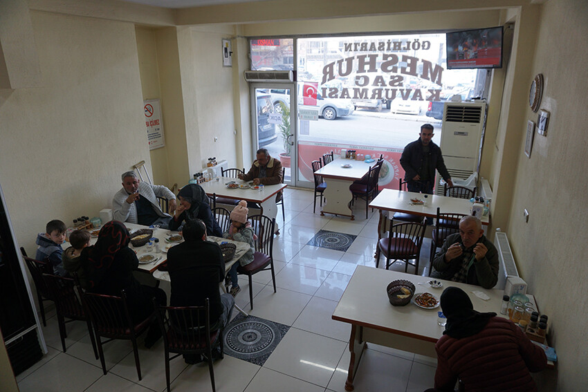 Coğrafi işaretli Gölhisar Kavurması 7 saniyede pişiyor, porsiyonu 120 liradan satılıyor