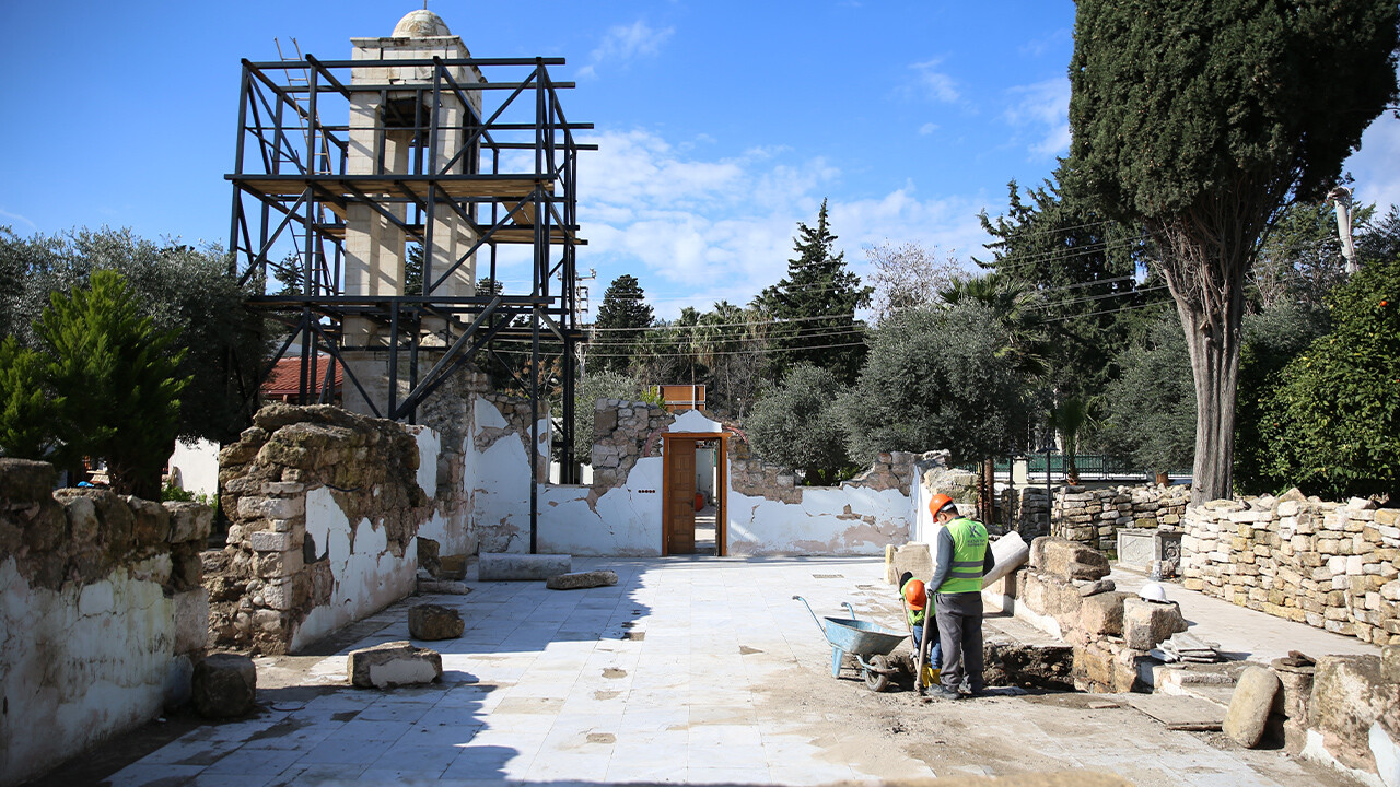 Hatay'da restorasyonuna başlanan vakıf eser sayısı 45'e yükseldi Hatay'da restorasyonuna başlanan vakıf eser sayısı 45'e yükseldi