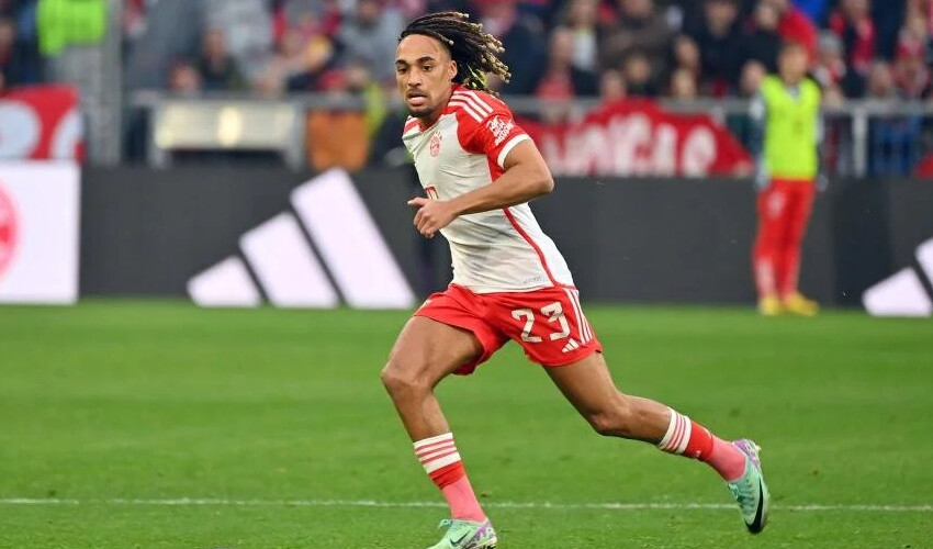 Okan Buruk Tuchel'e taş gibi Boey göndermiş! İlk maçta sınıfını geçti Okan Buruk Tuchel'e taş gibi Boey göndermiş! İlk maçta sınıfını geçti