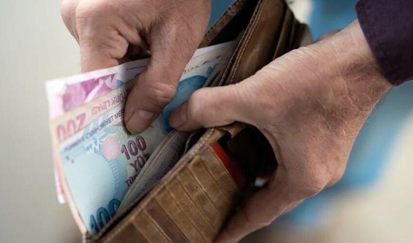 SGK ve Bağ-Kur emeklileri bu haberi bekliyordu! Hesaplara yatacağı tarih netleşti, kim ne kadar maaş farkı alacak? SGK ve Bağ-Kur emeklileri bu haberi bekliyordu! Hesaplara yatacağı tarih netleşti, kim ne kadar maaş farkı alacak?