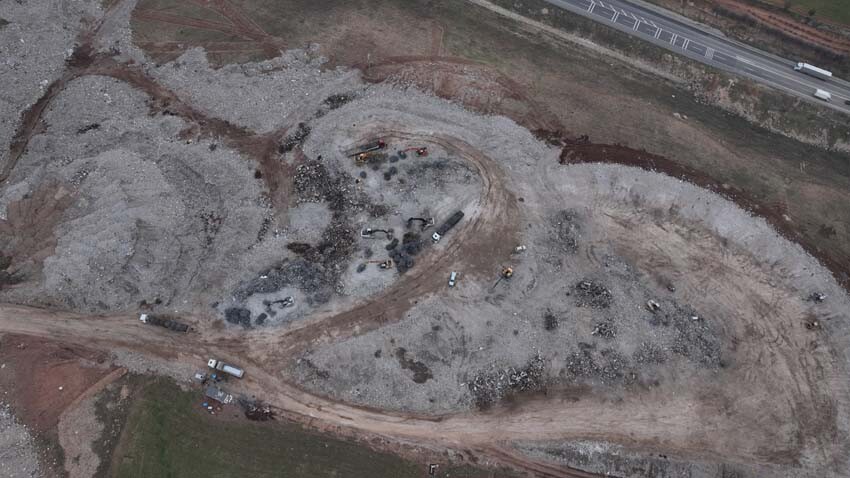 65 saniyelik kabusun üzerinden bir yıl geçti: İşte uzmanların deprem değerlendirmeleri 65 saniyelik kabusun üzerinden bir yıl geçti: İşte uzmanların deprem değerlendirmeleri