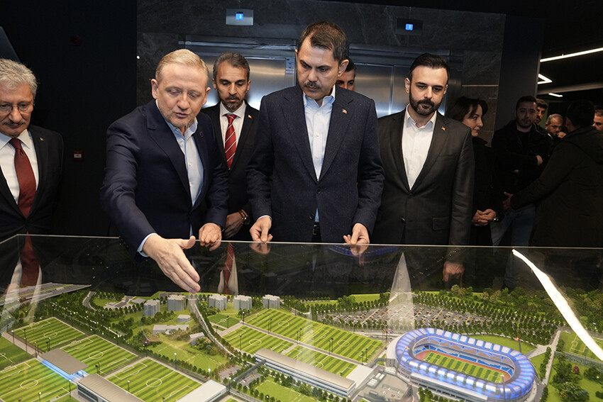 Murat Kurum'dan 'futbol turnuvası' projesi: Uluslararası bir organizasyon yapacağız Murat Kurum'dan 'futbol turnuvası' projesi: Uluslararası bir organizasyon yapacağız