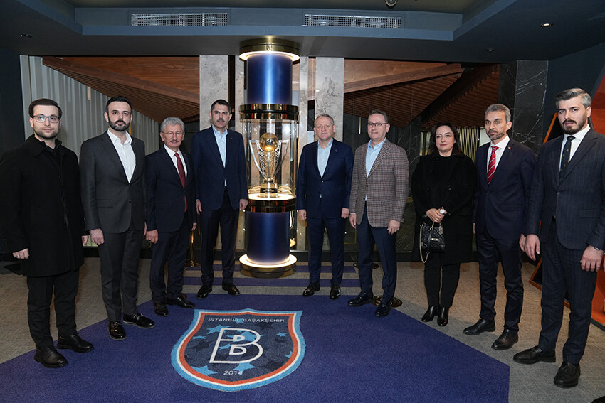 Murat Kurum'dan 'futbol turnuvası' projesi: Uluslararası bir organizasyon yapacağız Murat Kurum'dan 'futbol turnuvası' projesi: Uluslararası bir organizasyon yapacağız