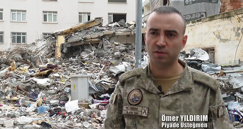 MSB ilk kez paylaştı, deprem belgeselini izleyenler gözyaşlarını tutamadı! MSB ilk kez paylaştı, deprem belgeselini izleyenler gözyaşlarını tutamadı!