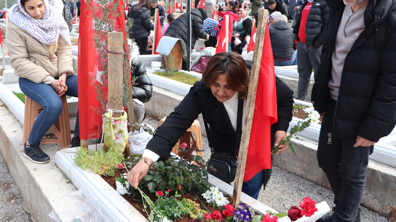 Dünya o kareyi konuşmuştu... Acılı baba Mesut Hançer'den yürek burkan sözler