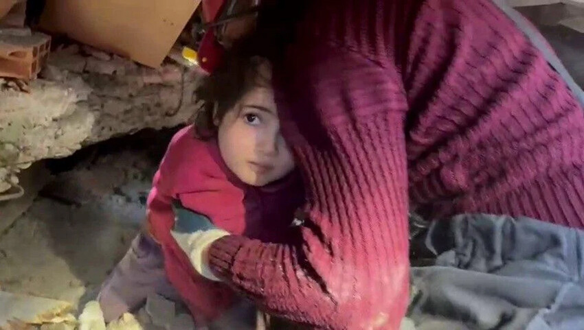 6 Şubat'ta zamana karşı amansız yarış: Kurtarılan her bir can yeni umut oldu