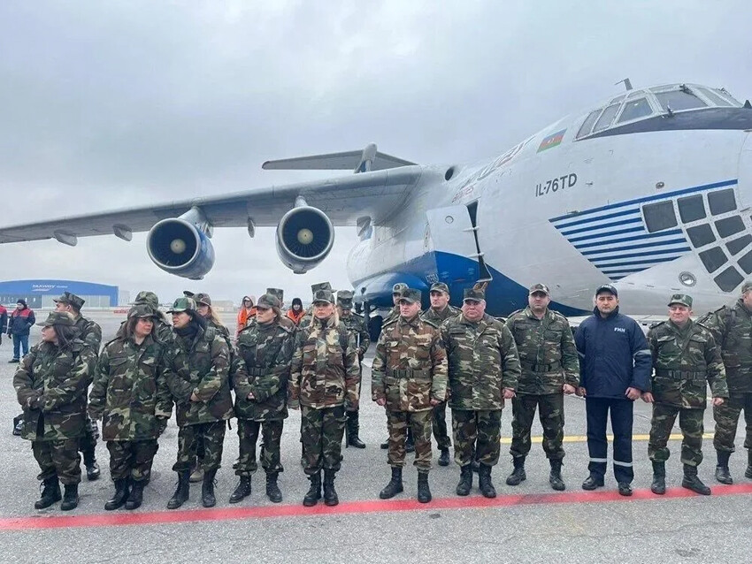 Yaralarımızı birlikte sardık: Dünya, ‘büyük felaket’in ardından Türkiye için seferber oldu Yaralarımızı birlikte sardık: Dünya, ‘büyük felaket’in ardından Türkiye için seferber oldu