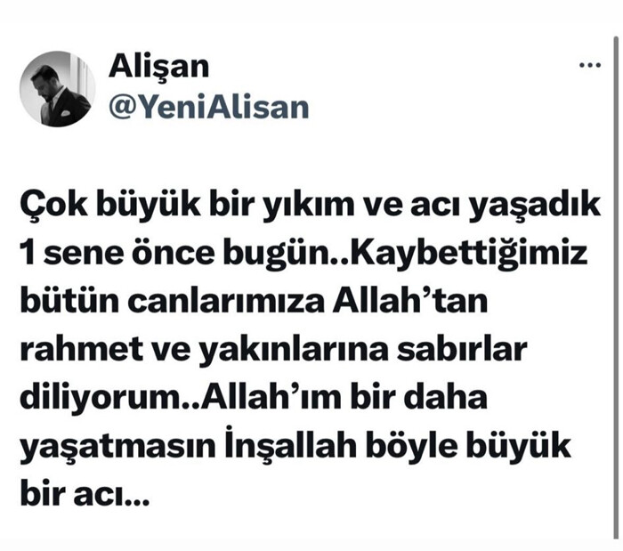 Depremin 1. yıl dönümünde ünlülerden duygu yüklü paylaşımlar: ‘O sabahtayız hâlâ, aynı kederde, aynı günde kalakaldık öyle’ Depremin 1. yıl dönümünde ünlülerden duygu yüklü paylaşımlar: ‘O sabahtayız hâlâ, aynı kederde, aynı günde kalakaldık öyle’