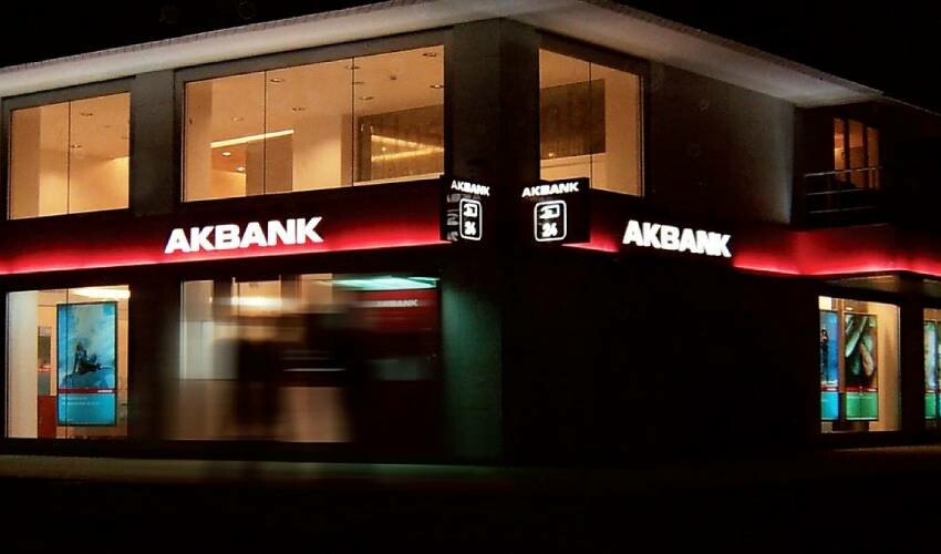 Emekli maaşı alanlara peş peşe müjdeler geldi! 12 bin TL ek ödeme yapılacak, hesaplarınızı kontrol edin