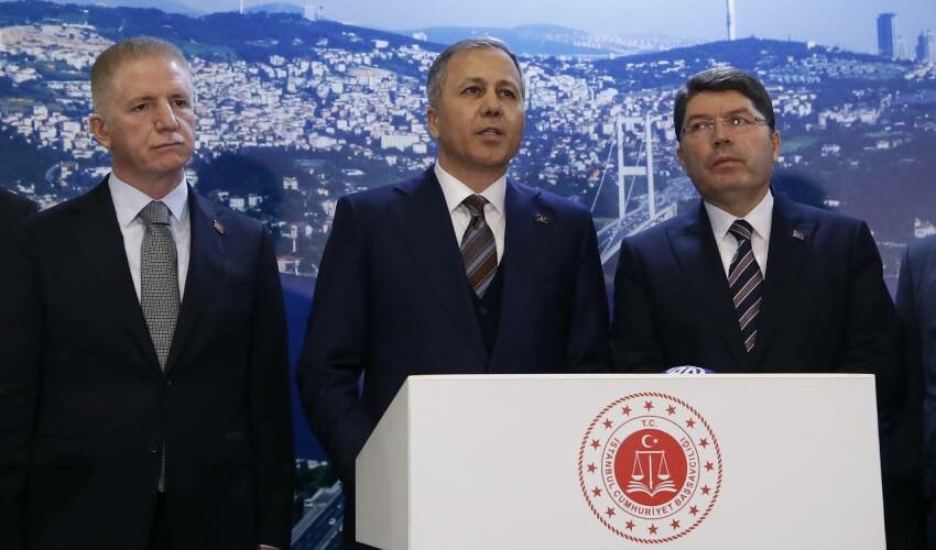 Çağlayan Adliyesi'nde terör saldırısında 40 gözaltı! 25 adrese baskın Çağlayan Adliyesi'nde terör saldırısında 40 gözaltı! 25 adrese baskın