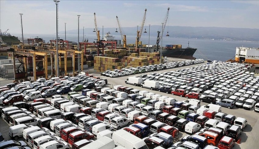 Türk otomotivi dur durak bilmiyor! Satıştan sonra ihracatta da rekor geldi Türk otomotivi dur durak bilmiyor! Satıştan sonra ihracatta da rekor geldi