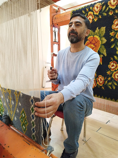 Depremin sanatçıları! 6 Şubat felaketini yaşayan ressam sanatla hayata tutundu! Depremin sanatçıları! 6 Şubat felaketini yaşayan ressam sanatla hayata tutundu!