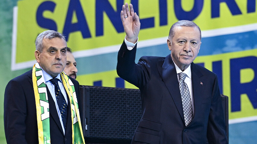 Cumhurbaşkanı Erdoğan'dan CHP'ye sert sözler: Terör örgütü CHP'yi koçbaşı olarak kullanıyor Cumhurbaşkanı Erdoğan'dan CHP'ye sert sözler: Terör örgütü CHP'yi koçbaşı olarak kullanıyor