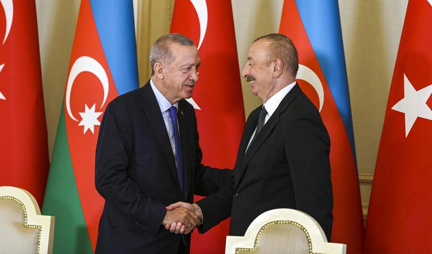 Azerbaycan'da Aliyev ile yola devam! Oyların yüzde 92'sini aldı Azerbaycan'da Aliyev ile yola devam! Oyların yüzde 92'sini aldı