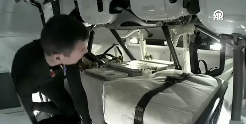 Astronot Alper Gezeravcı'nın Dünya'ya dönüş yolculuğu başladı Astronot Alper Gezeravcı'nın Dünya'ya dönüş yolculuğu başladı