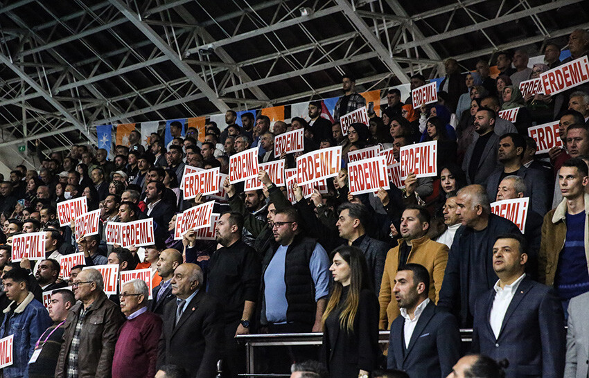 AK Parti'nin Mersin adayları belli oldu: 9 ilçede MHP'li isimler desteklenecek