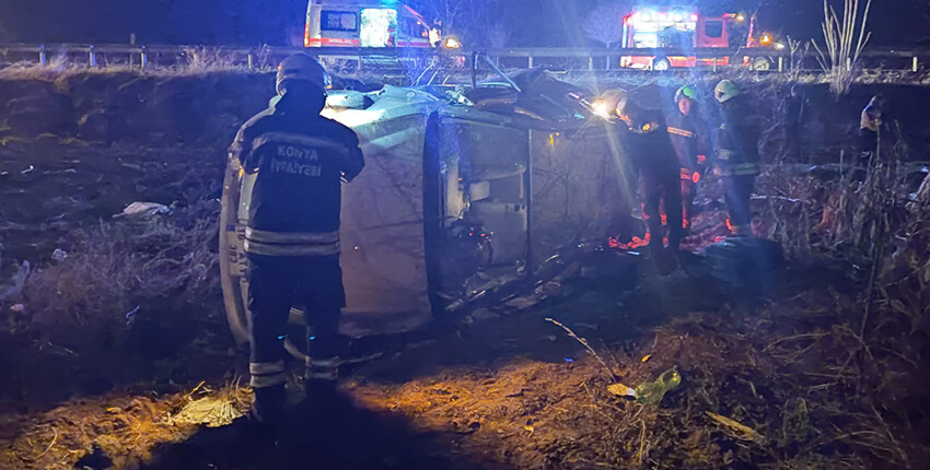 Devrilen otomobildeki 3 kişi öldü, 3 kişi yaralandı