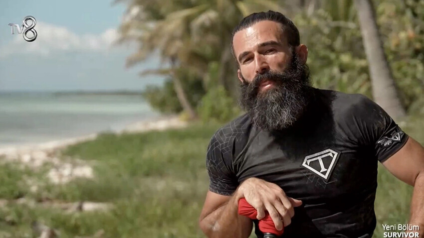 Acun Ilıcalı konseyde duyurdu! Survivor All Star'da 'Turabi' şoku Acun Ilıcalı konseyde duyurdu! Survivor All Star'da 'Turabi' şoku