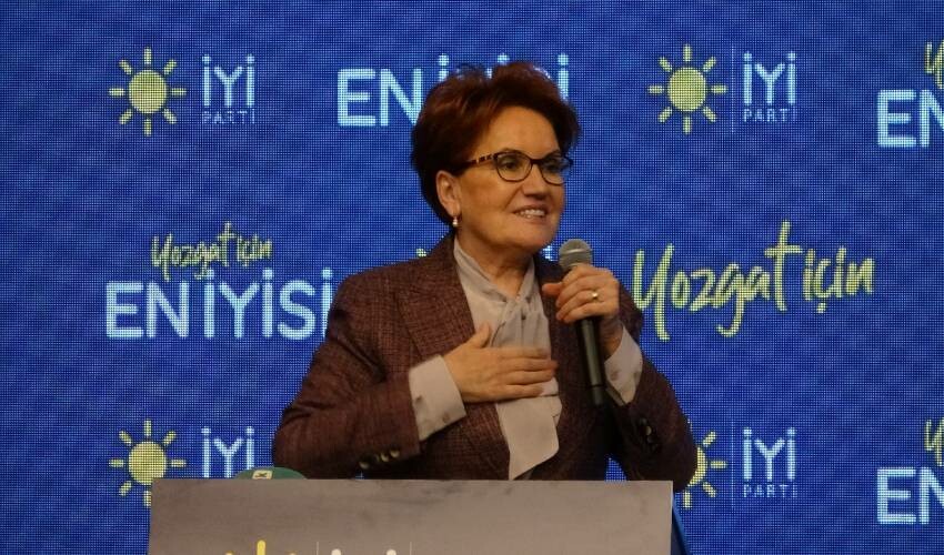 Aday tanıtımı için Yozgat'a giden Akşener'e borç sürprizi! Pankart asıp parasını istedi Aday tanıtımı için Yozgat'a giden Akşener'e borç sürprizi! Pankart asıp parasını istedi
