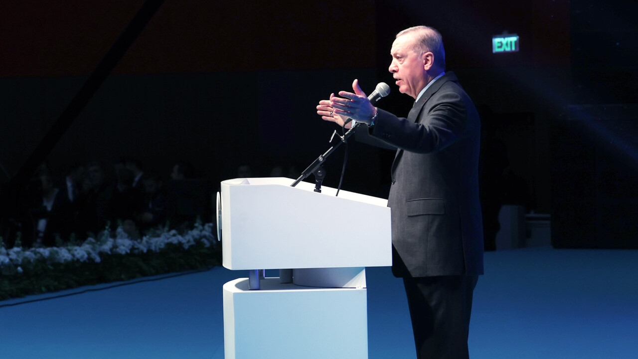 Erdoğan Antalya adaylarını ilan etti! İşte tam liste Erdoğan Antalya adaylarını ilan etti! İşte tam liste