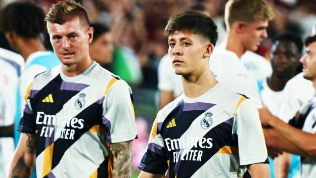 Ancelotti, Toni Kroos'u kaybederse Arda Güler de elden gidecek! İşin içine annesi de girdi Ancelotti, Toni Kroos'u kaybederse Arda Güler de elden gidecek! İşin içine annesi de girdi