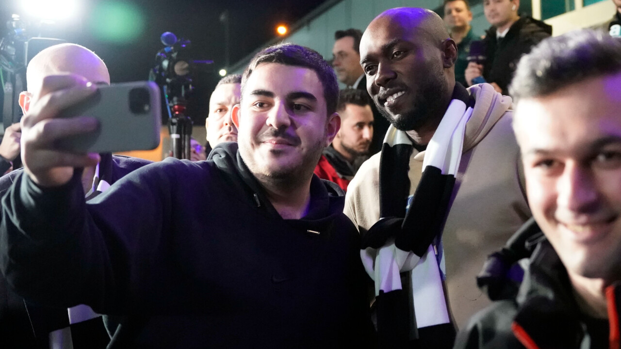 Beşiktaş'ın yeni transferi Al-Musrati İstanbul'da Beşiktaş'ın yeni transferi Al-Musrati İstanbul'da