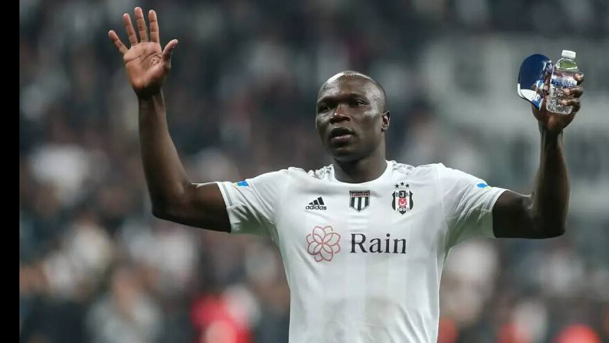 Hasan Arat biletini kesti! Vincent Aboubakar Beşiktaş’tan ayrılıyor iddiası, işte yeni adresi Hasan Arat biletini kesti! Vincent Aboubakar Beşiktaş’tan ayrılıyor iddiası, işte yeni adresi