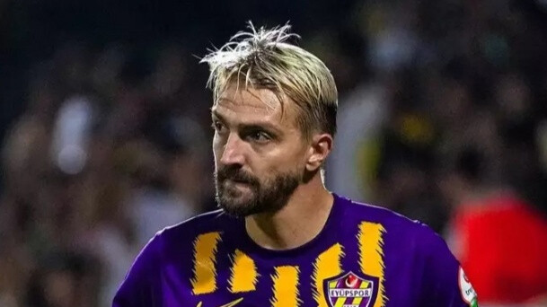 Ali Koç, Caner Erkin'in antrenmanda saldırdığı Vitor Pereira için 'seninkini takımın başına getiriyorum' demiş!