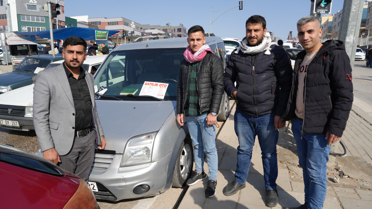 İkinci el otomobil piyasasında 'fahiş zam' durgunluğu!  İkinci el otomobil piyasasında 'fahiş zam' durgunluğu!
