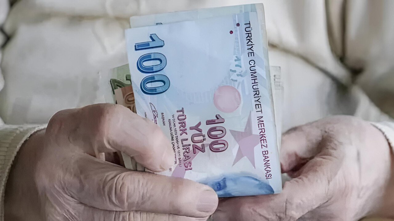 Emekliler dikkat! Şubat ayında hesaplara geçecek para belli oldu, işte yeni kök maaş tablosu