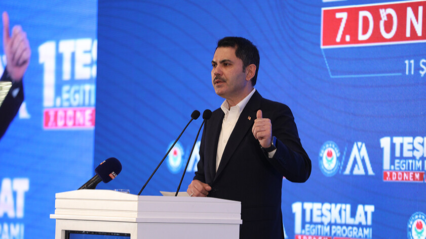 Murat Kurum vaat açıkladı, İBB promosyon verdi: 'Bizim yol arkadaşlarımız davasını bir promosyona değişmez' Murat Kurum vaat açıkladı, İBB promosyon verdi: 'Bizim yol arkadaşlarımız davasını bir promosyona değişmez'