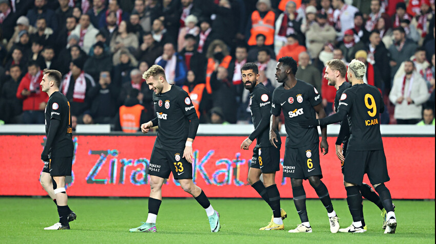 Erden Timur Barış Alper Yılmaz için masaya oturdu! Sonraki satıştan yüzde 20 pay... Erden Timur Barış Alper Yılmaz için masaya oturdu! Sonraki satıştan yüzde 20 pay...