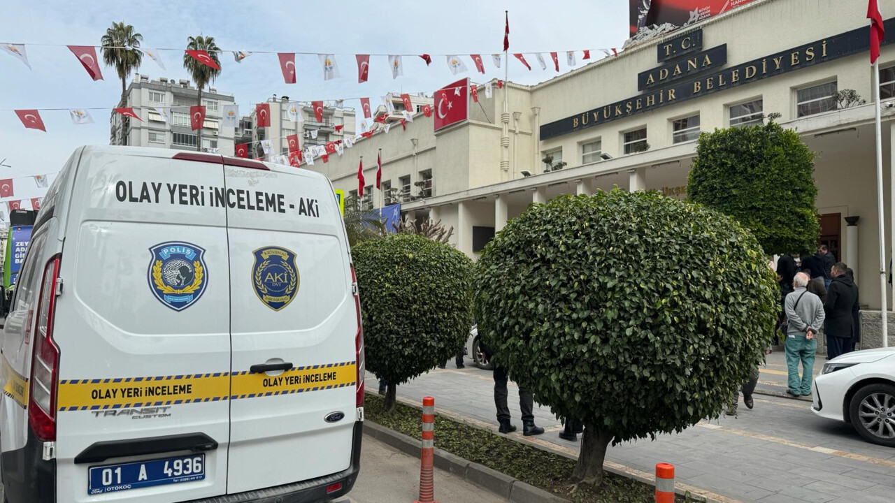 Saldırıya uğrayan Adana Büyükşehir Belediyesi Özel Kalem Müdür Vekili Samet Güdük hayatını kaybetti