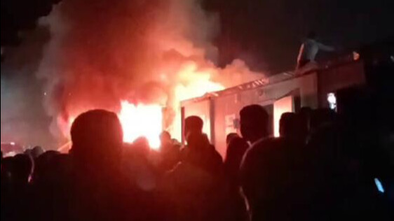 Hatay'daki konteyner kentte yangın çıktı!