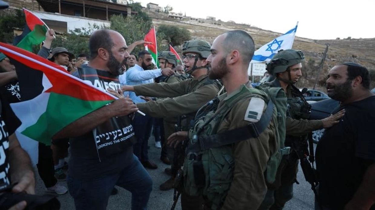 ABD'nin ardından Yahudi işgalcilere bir yaptırım da İngiltere'den ABD'nin ardından Yahudi işgalcilere bir yaptırım da İngiltere'den