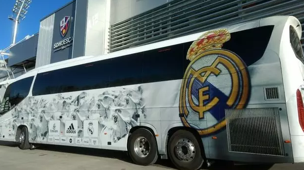 Arda Güler'in de içinde olduğu Real Madrid takım otobüsü kaza yaptı! İşte futbolcuların sağlık durumu Arda Güler'in de içinde olduğu Real Madrid takım otobüsü kaza yaptı! İşte futbolcuların sağlık durumu