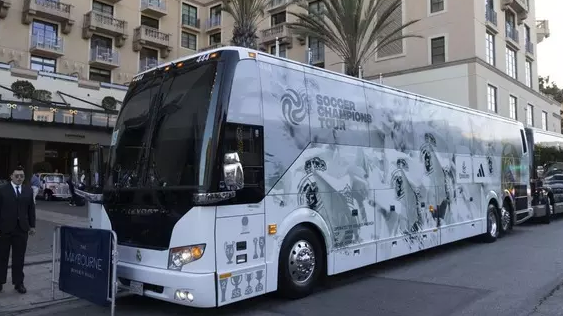 Arda Güler'in de içinde olduğu Real Madrid takım otobüsü kaza yaptı! İşte futbolcuların sağlık durumu Arda Güler'in de içinde olduğu Real Madrid takım otobüsü kaza yaptı! İşte futbolcuların sağlık durumu