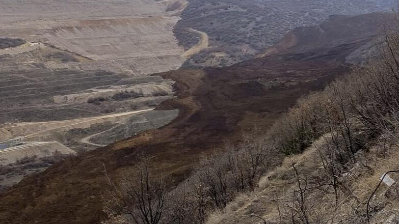 Erzincan'da altın madeninde toprak kayması! 9 işçiden haber alınamıyor Erzincan'da altın madeninde toprak kayması! 9 işçiden haber alınamıyor