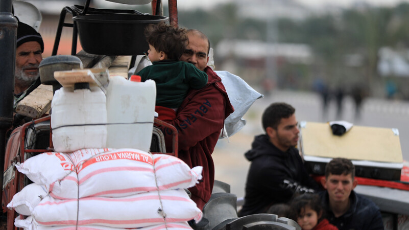 Bir sürgünden diğer sürgüne... Refah'taki Filistinliler Gazze'ye göç ediyor