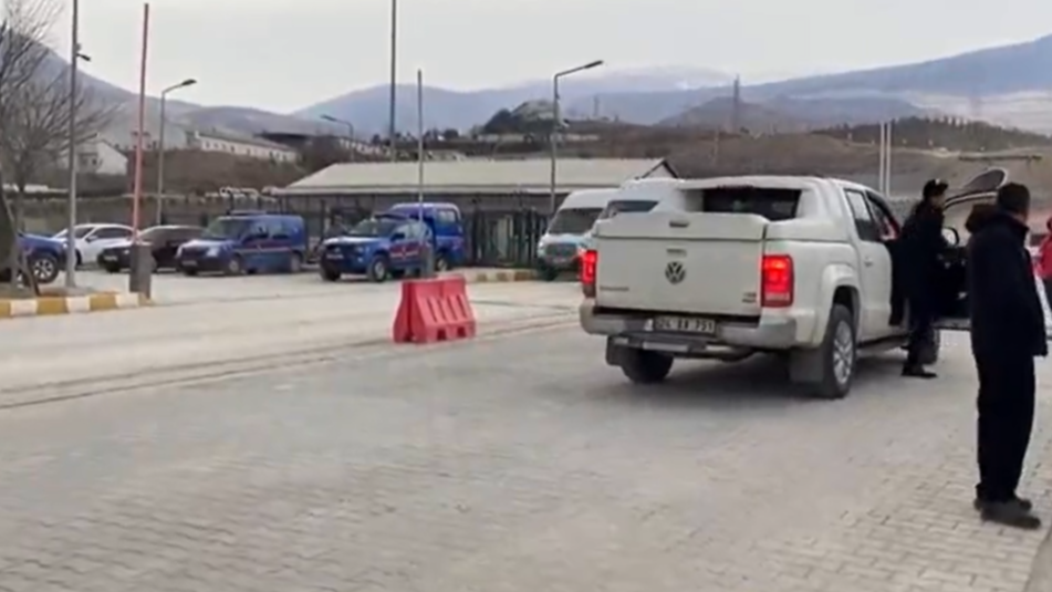 Erzincan'da altın madeninde toprak kayması! 9 işçiden haber alınamıyor Erzincan'da altın madeninde toprak kayması! 9 işçiden haber alınamıyor