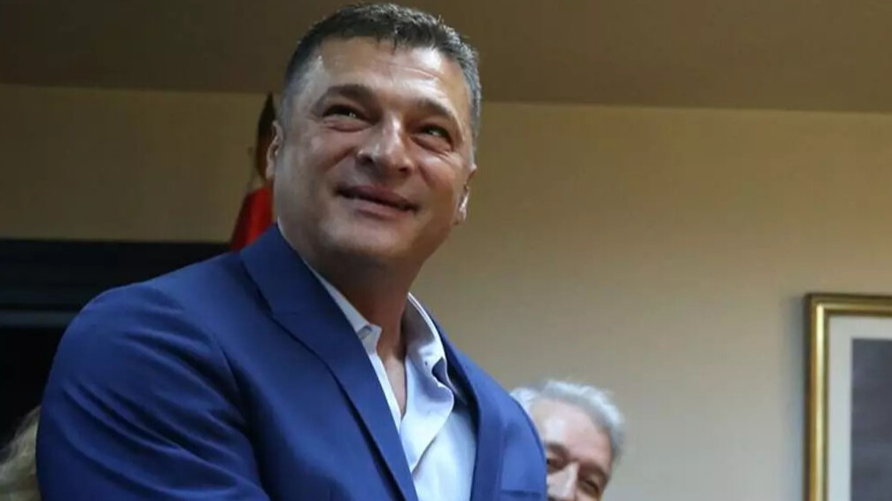 İçişleri Bakanlığı görevden almıştı, Hüseyin Sarı ve Özlem Sarı CHP'den istifa etti!