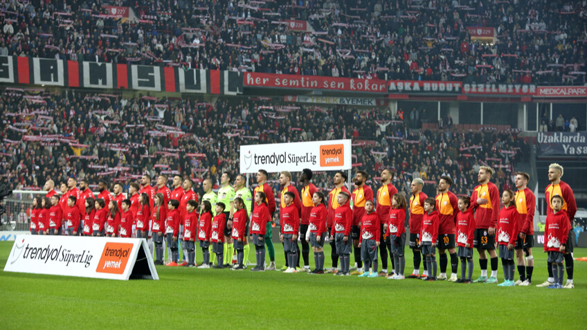 Erden Timur hangi birini tutacak? Barış Alper, Kerem Aktürkoğlu ve Abdülkerim Bardakcı için scout baskını Erden Timur hangi birini tutacak? Barış Alper, Kerem Aktürkoğlu ve Abdülkerim Bardakcı için scout baskını